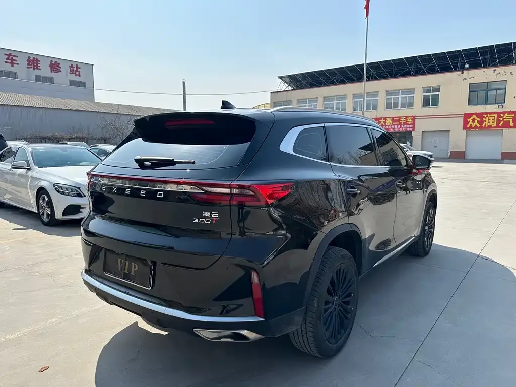 Exeed Lingyun 2023 из CN, фото 2