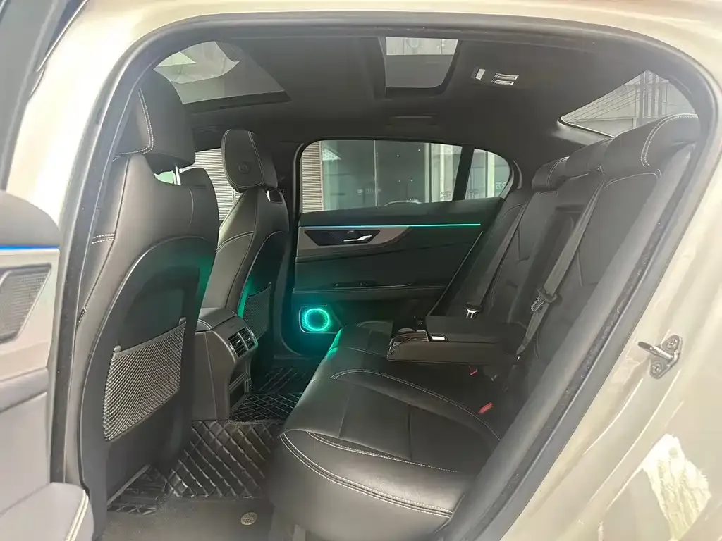 Jaguar XEL 2022 из CN, фото 3
