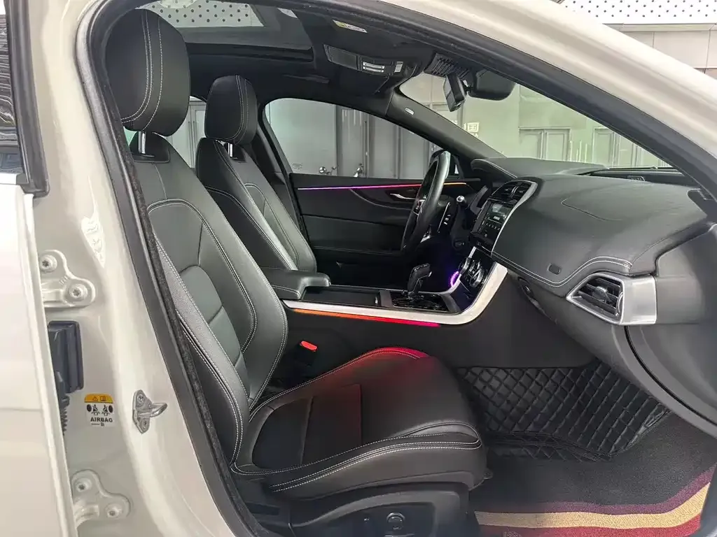 Jaguar XEL 2022 из CN, фото 2