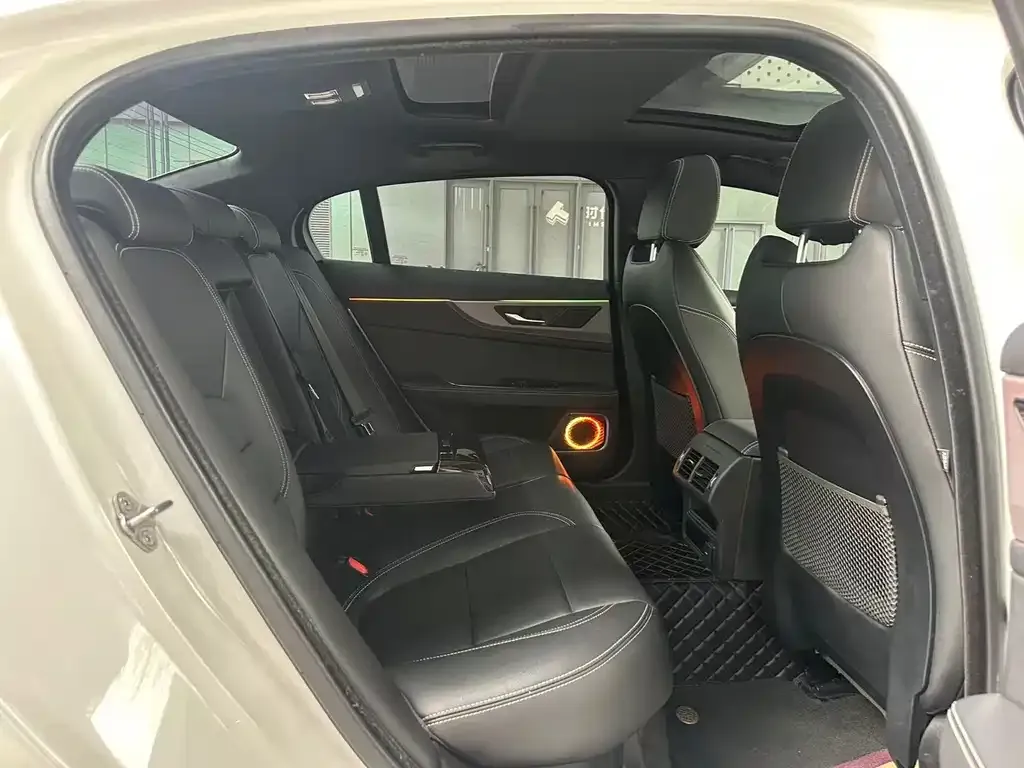 Jaguar XEL 2022 из CN, фото 6