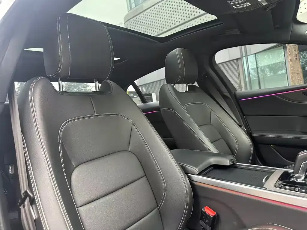 Jaguar XEL 2022 из CN, фото 5