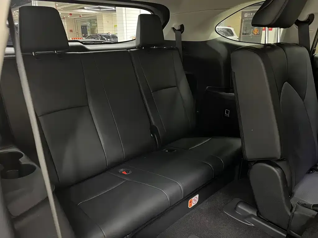 Toyota Highlander 2024 из CN, фото 3