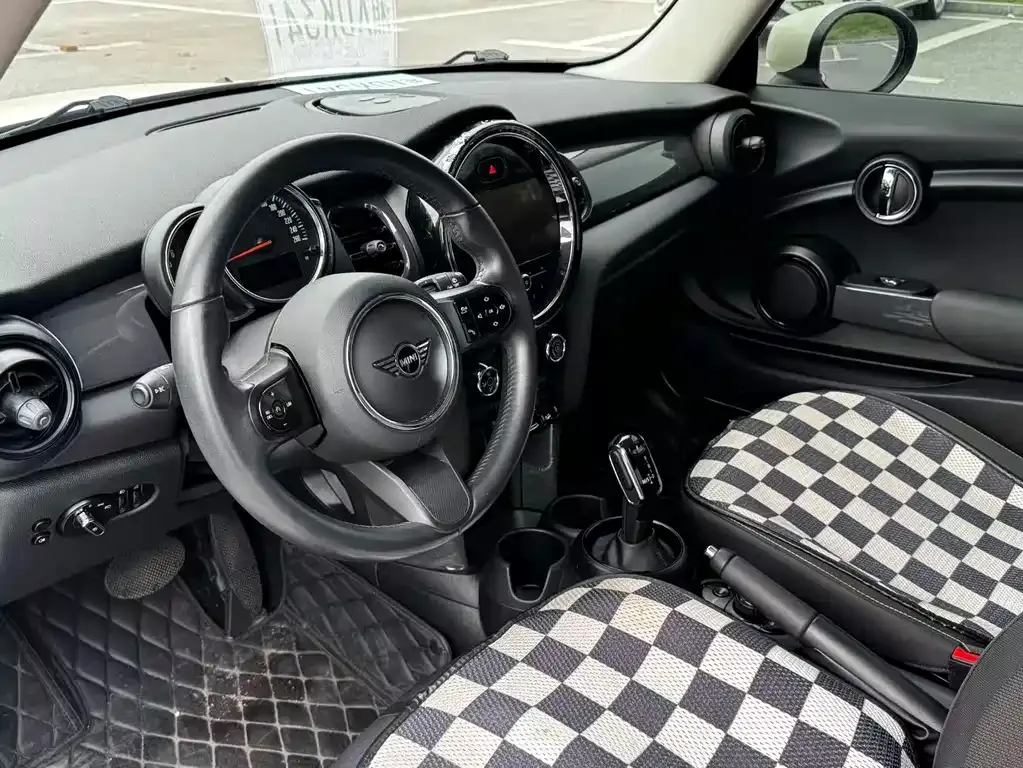 MINI Cooper (3-door) 2022 из CN, фото 6