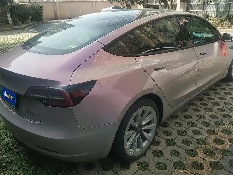 Tesla Model 3 — фото 8