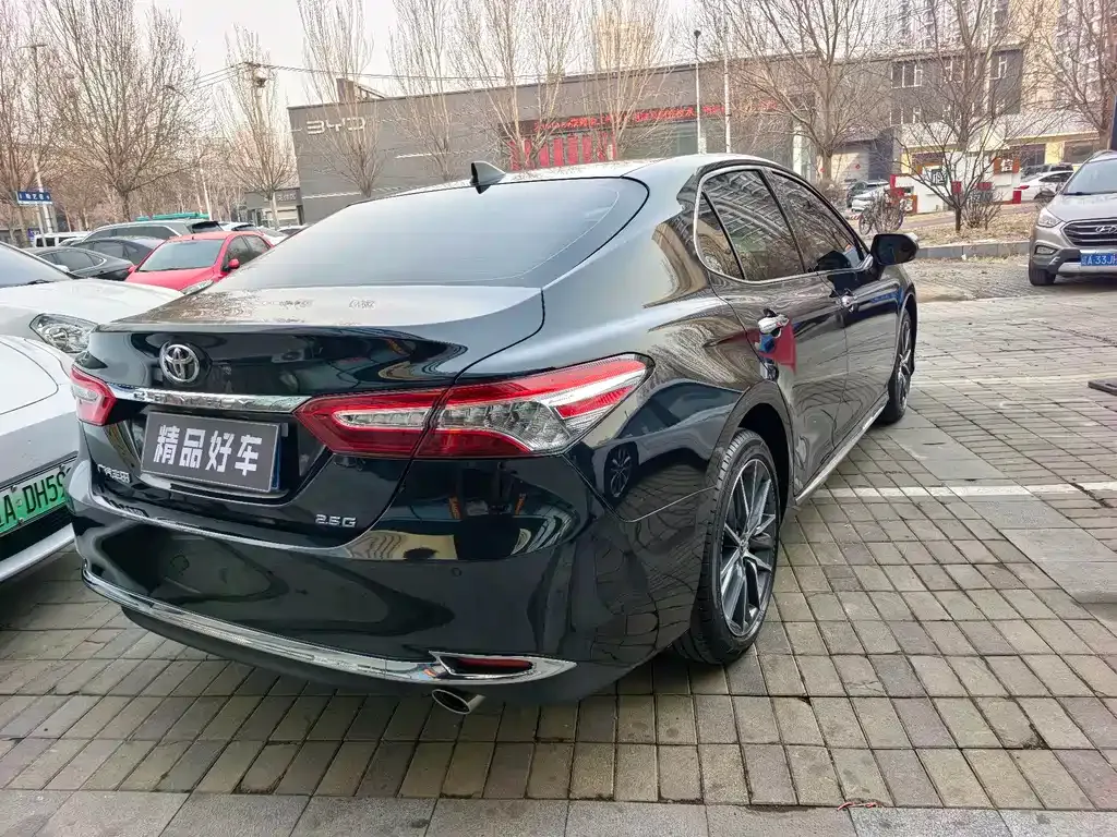 Toyota Camry 2023 из CN, фото 8
