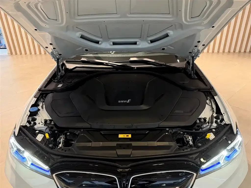 BMW i3 2023 из CN, фото 5