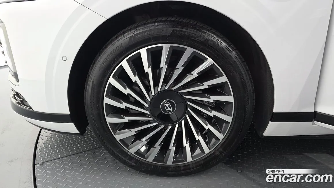 Hyundai Grandeur — фото 10