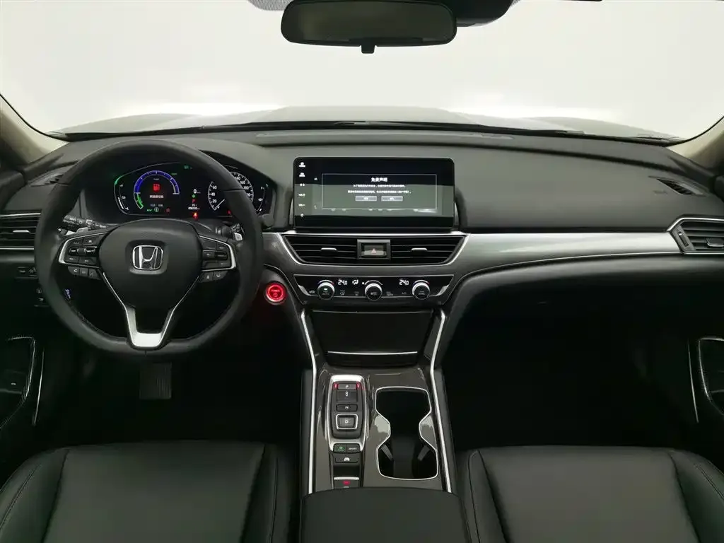 Honda Accord — фото 3