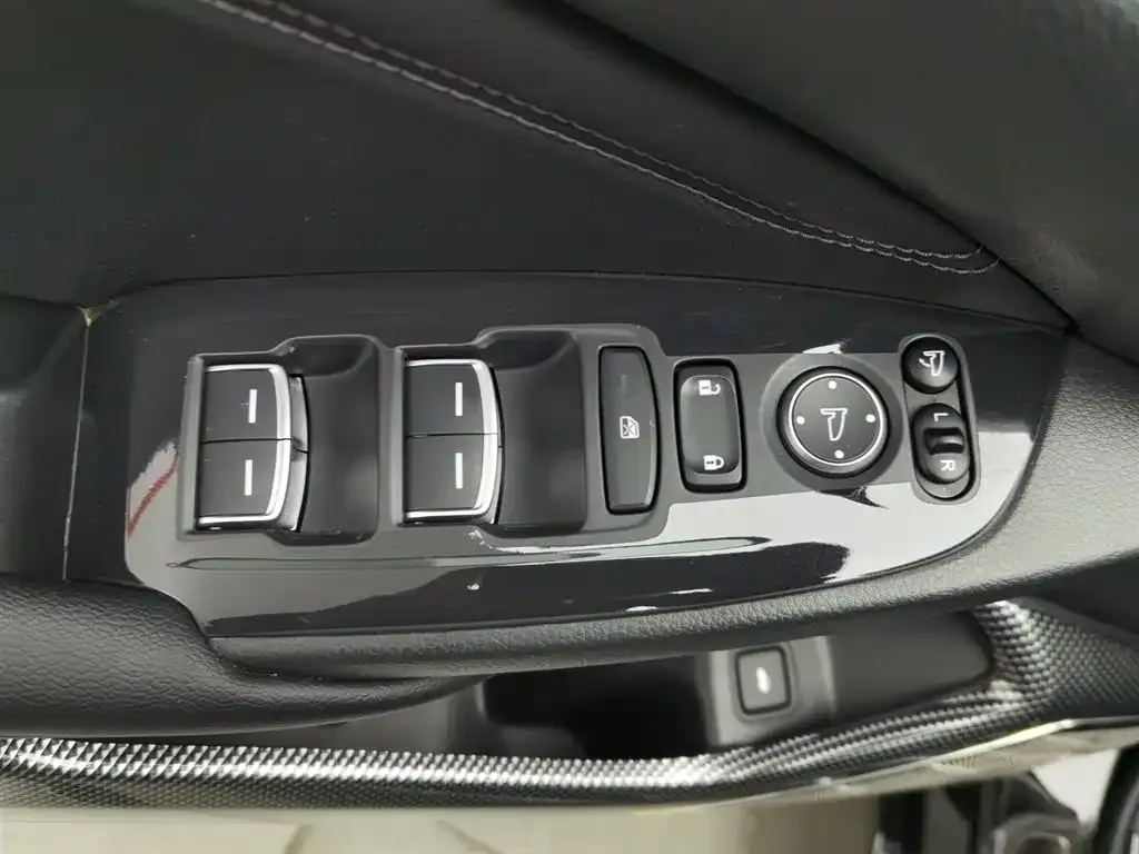 Honda Accord — фото 10