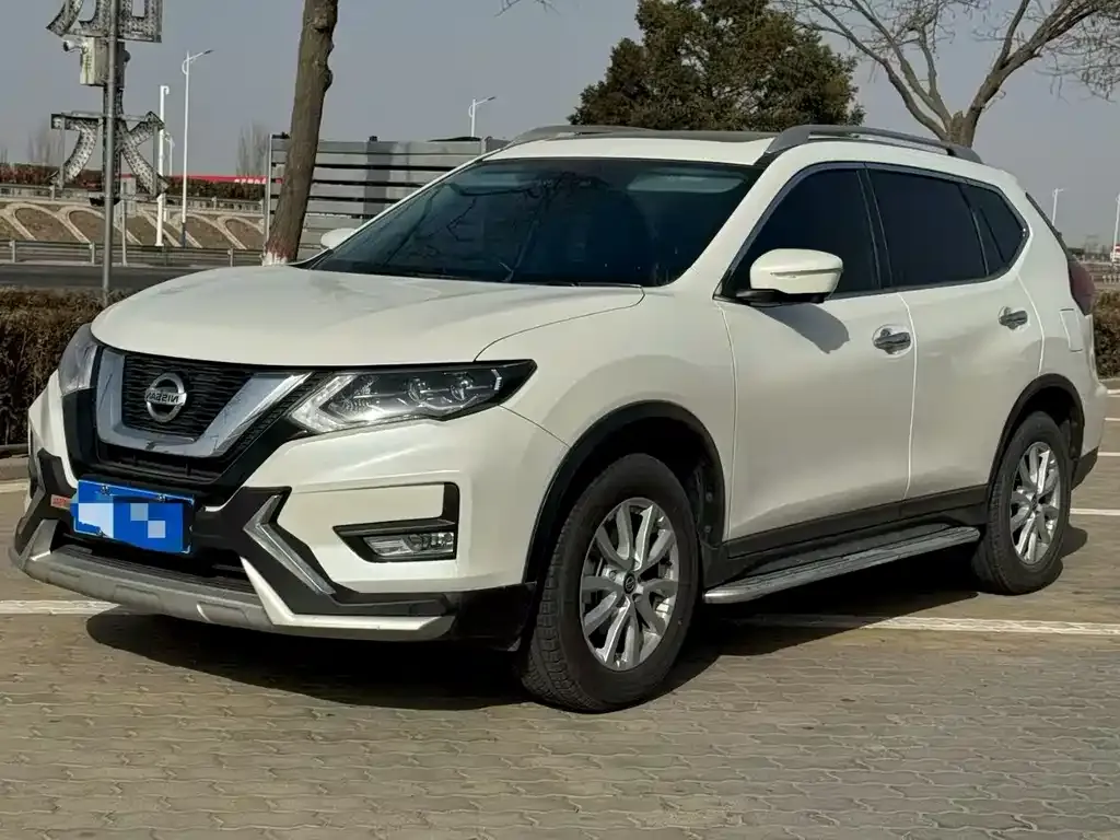 Nissan X-Trail 2024 из CN, фото 1