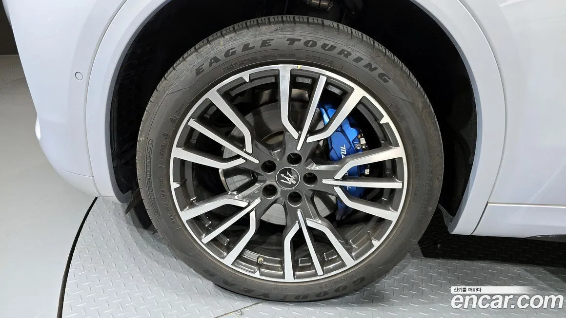 Maserati Grecale 2023 из KR, фото 10