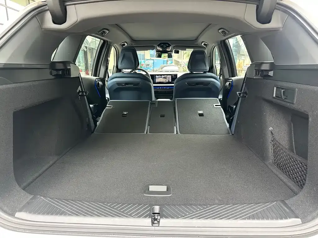 BMW X3 2025 из CN, фото 10