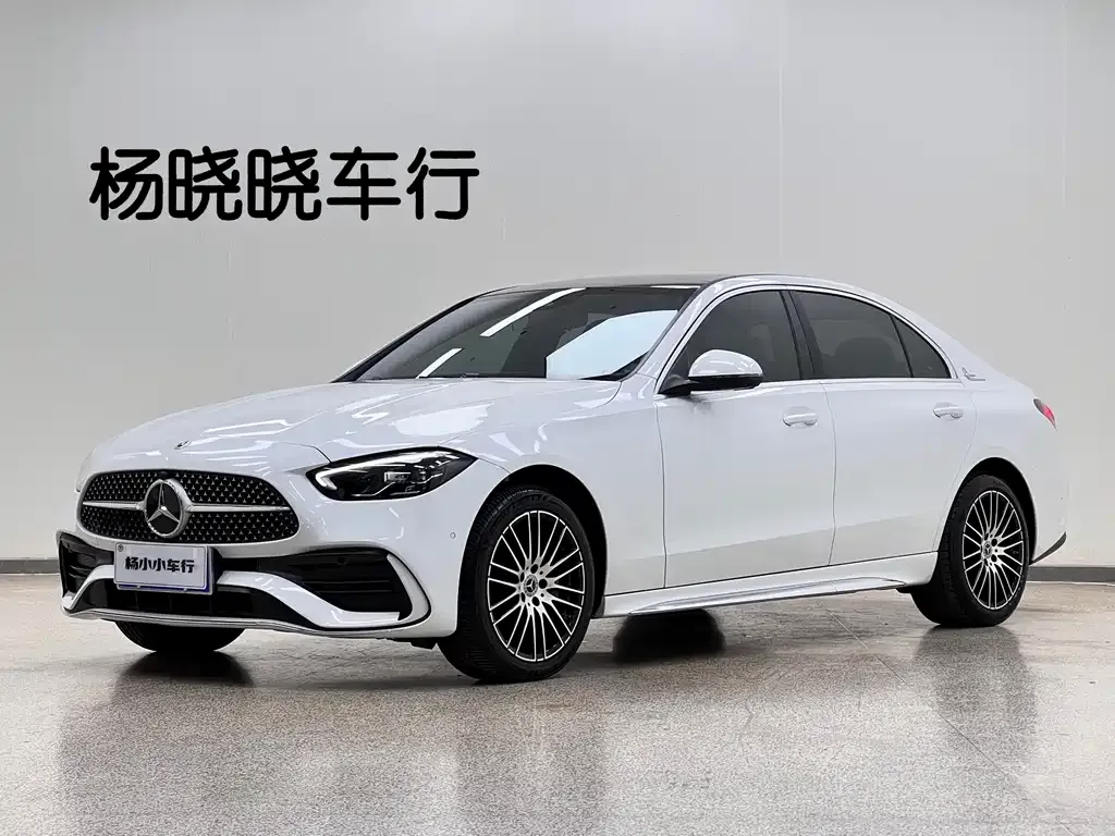 Mercedes-Benz C-Class — фото 1