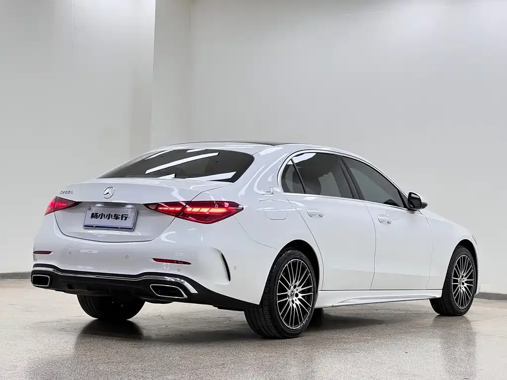 Mercedes-Benz C-Class — фото 2