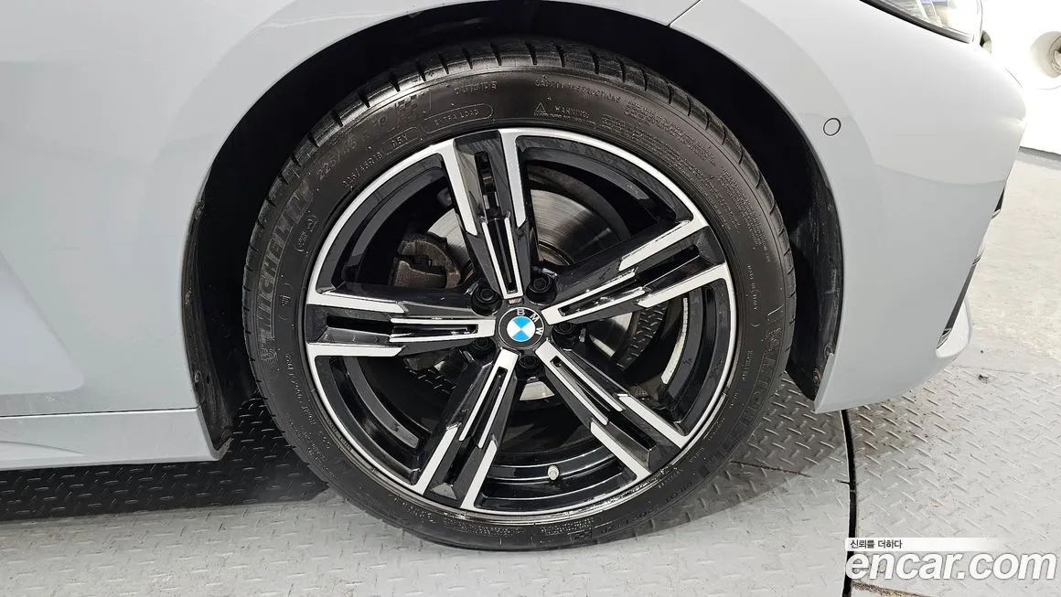 BMW 4-Series 2023 из KR, фото 9