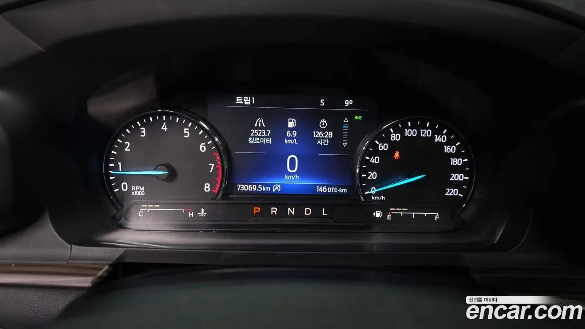 Ford Explorer 2021 из KR, фото 3