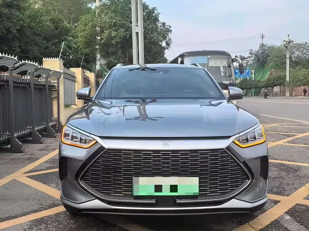 BYD PLUS New Energy — фото 10