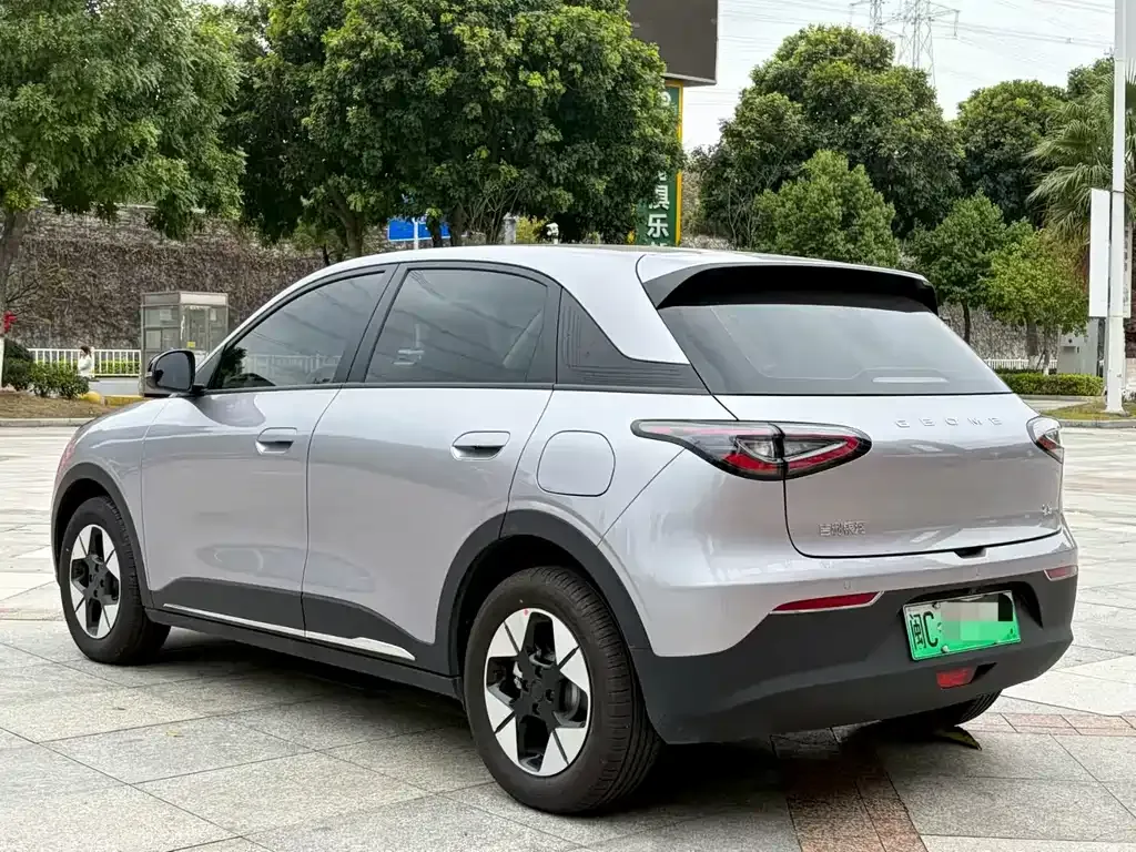 Geely Starburst — фото 3
