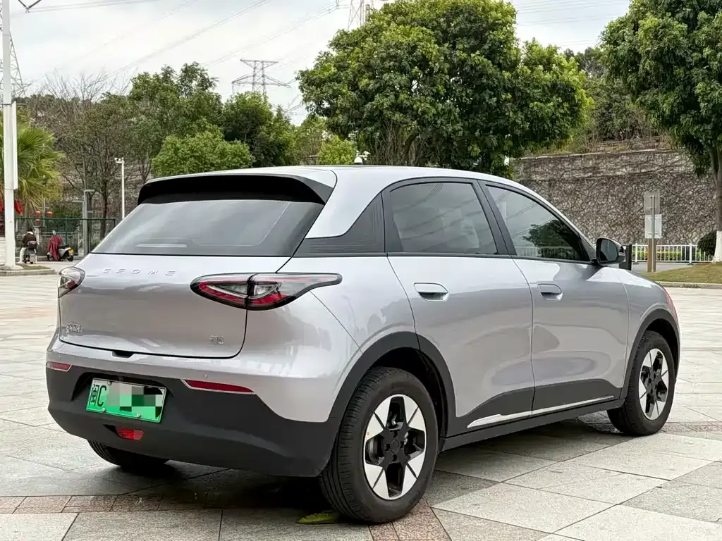 Geely Starburst — фото 9