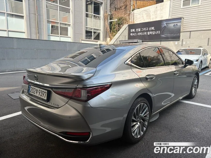 Lexus ES 2025 из KR, фото 4