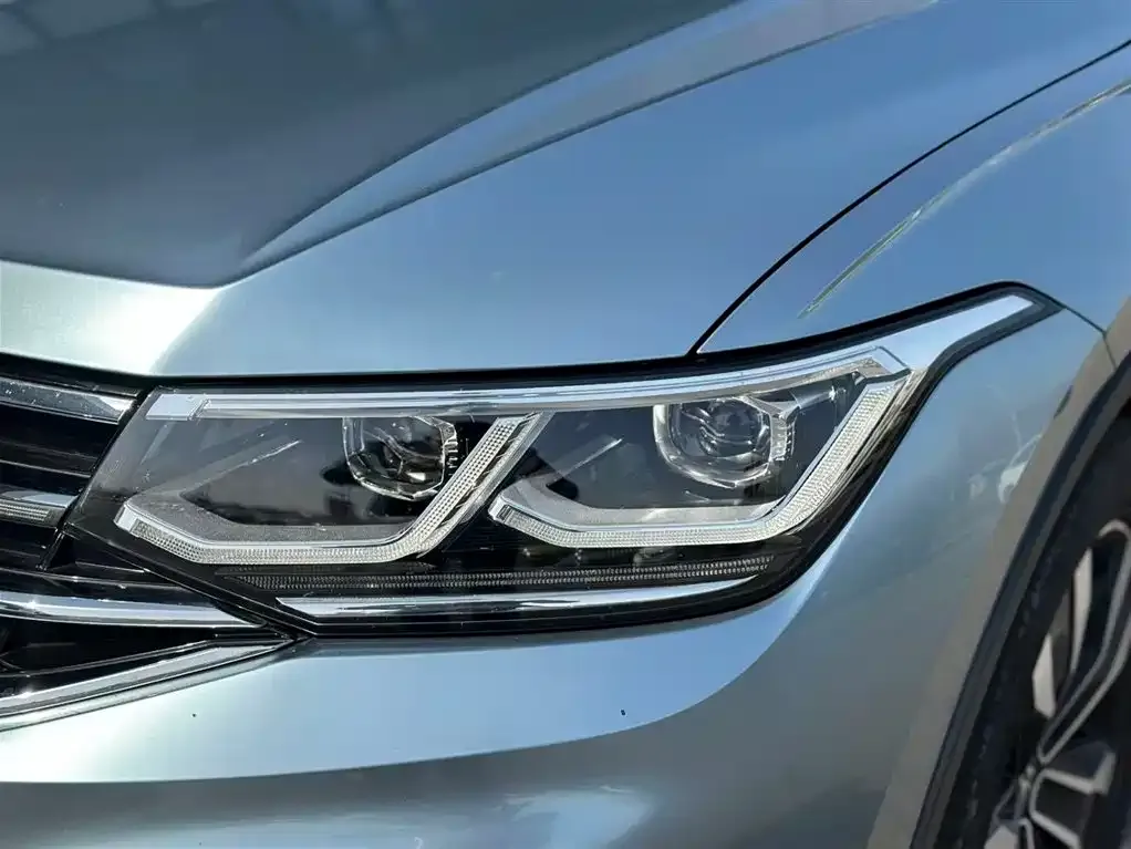 Volkswagen Tiguan L 2021 из CN, фото 6