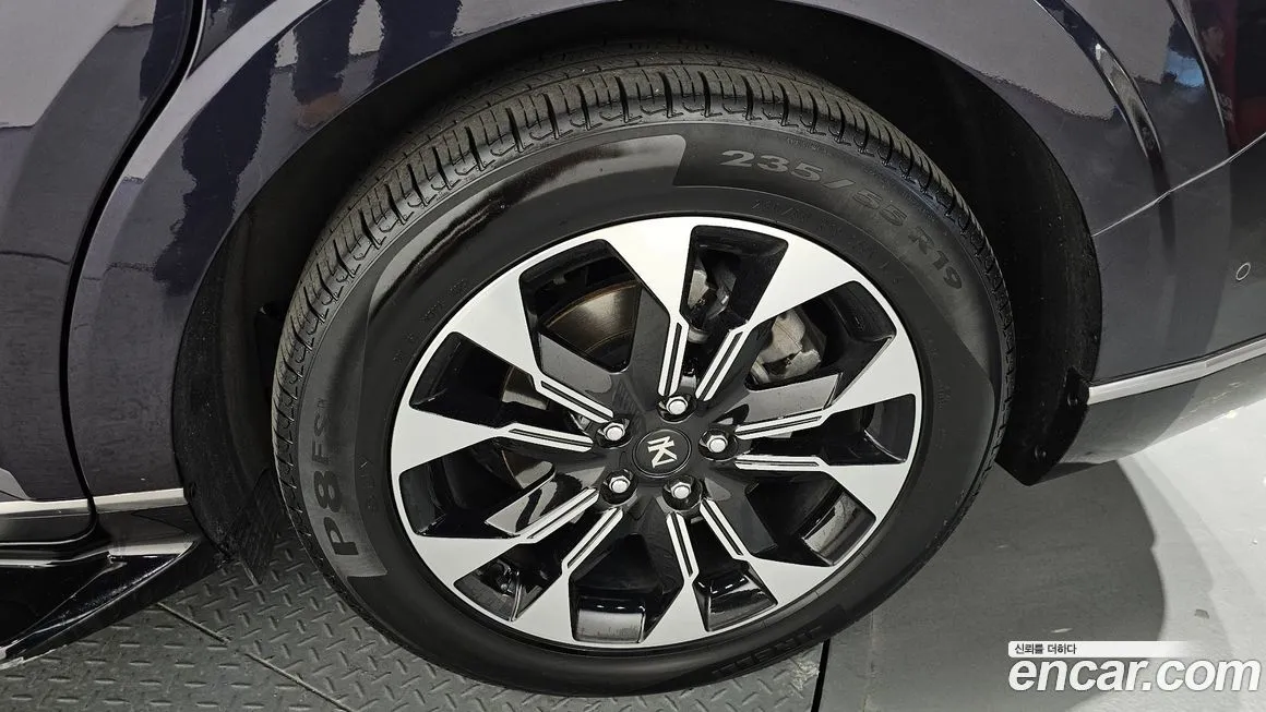 Kia Carnival 2023 из KR, фото 4