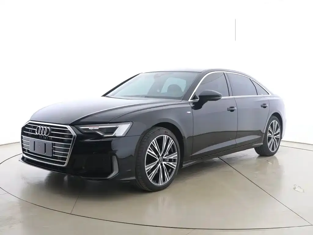 Audi A6L — фото 1