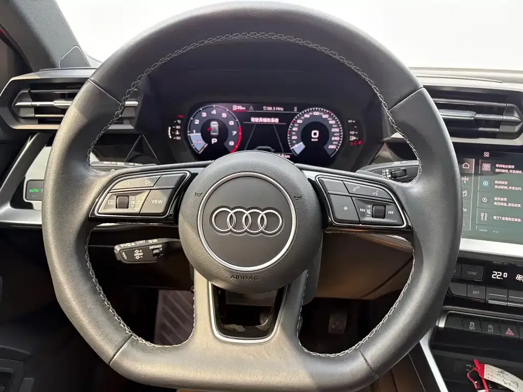 Audi A3 — фото 10
