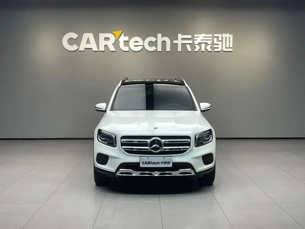 Mercedes-Benz GLB — фото 3