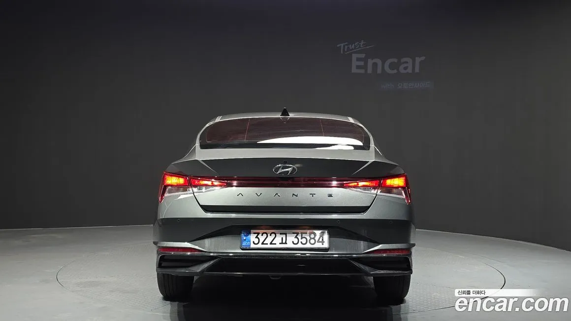 Hyundai AVANTE — фото 2