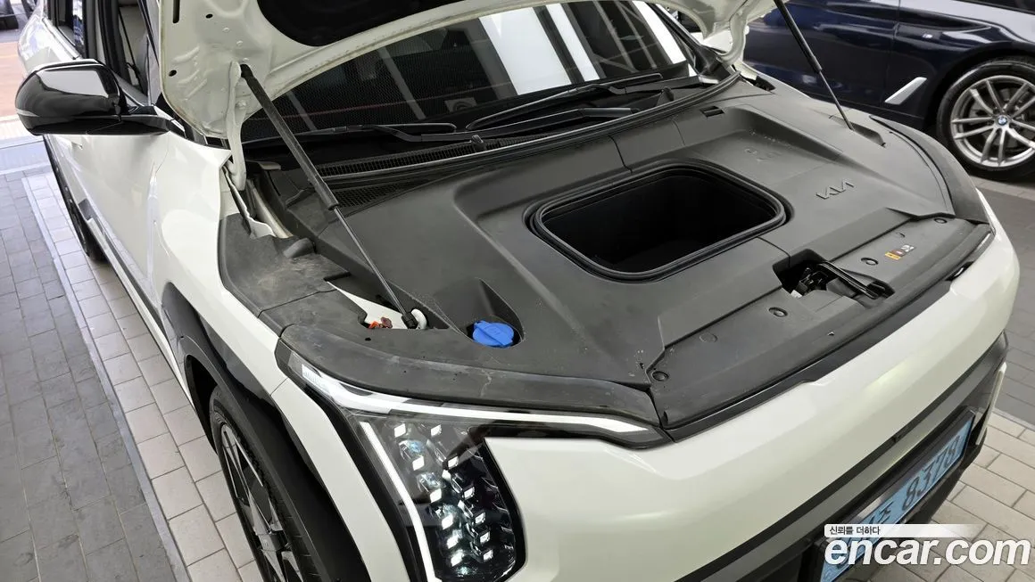 Kia EV3 — фото 8