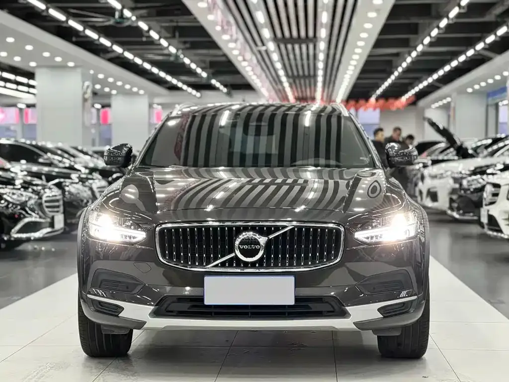 Volvo V90 — фото 4