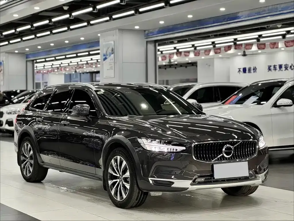 Volvo V90 — фото 7