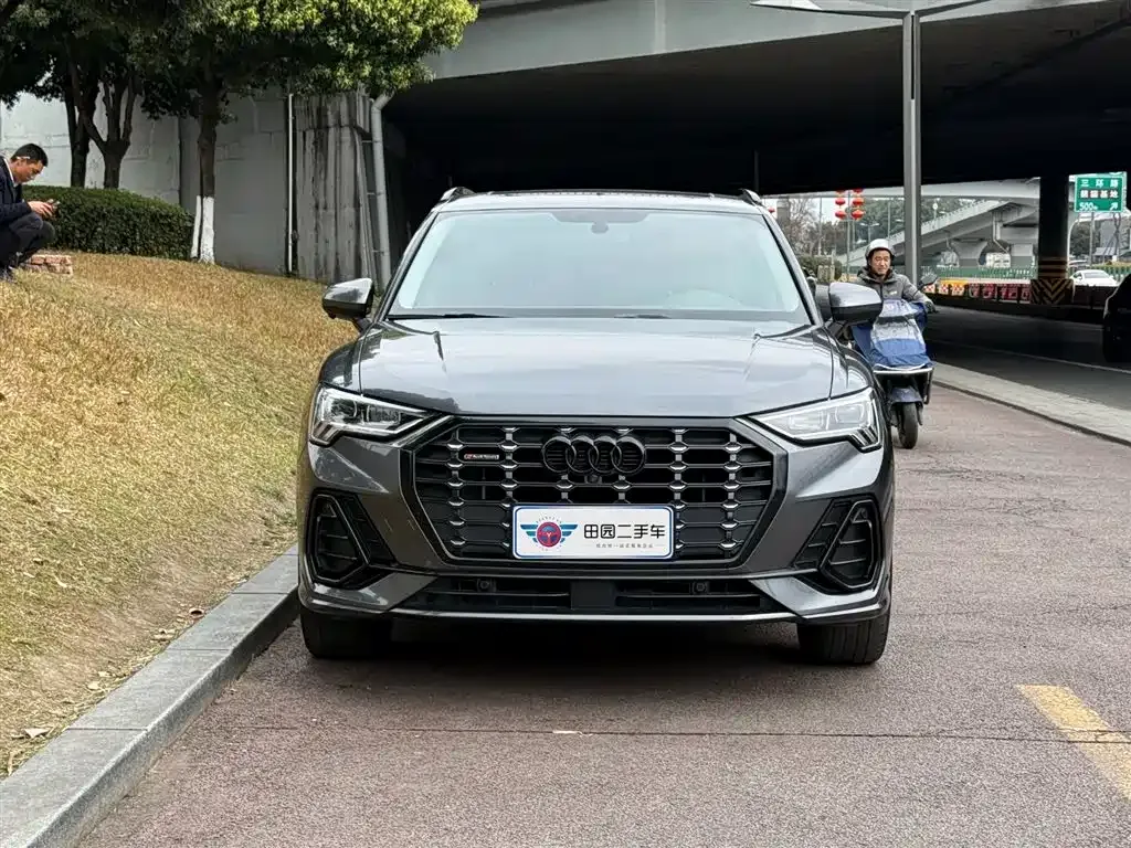 Audi Q3 — фото 2
