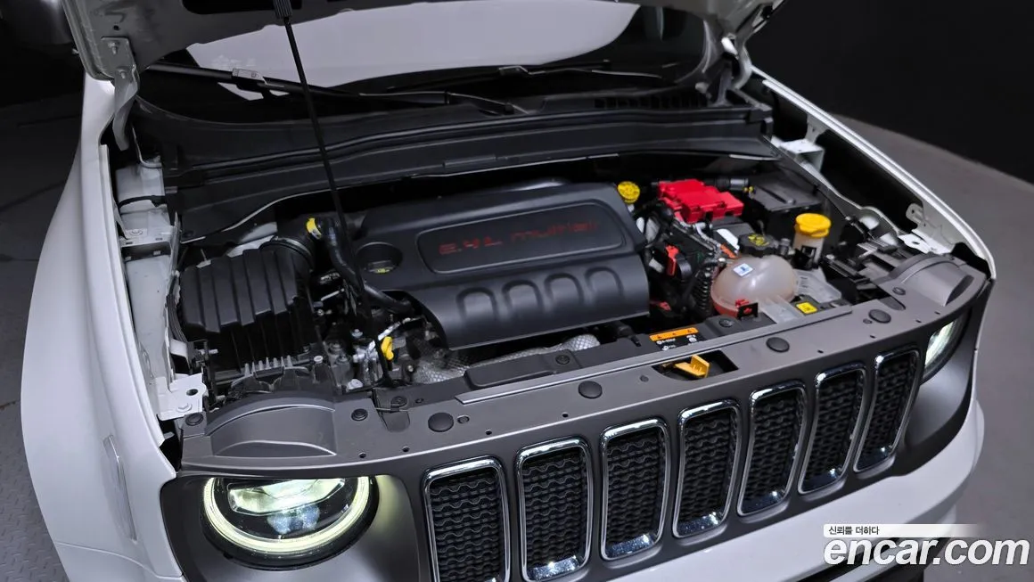 Jeep Renegade 2021 из KR, фото 4