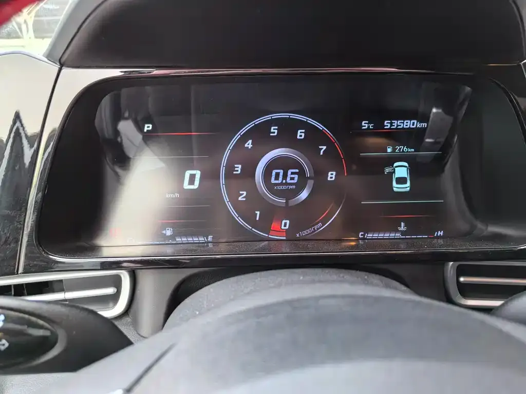 Hyundai Elantra 2022 из CN, фото 5