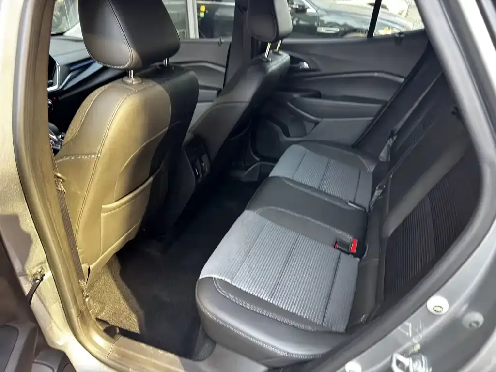 Chevrolet Seeker 2023 из CN, фото 3