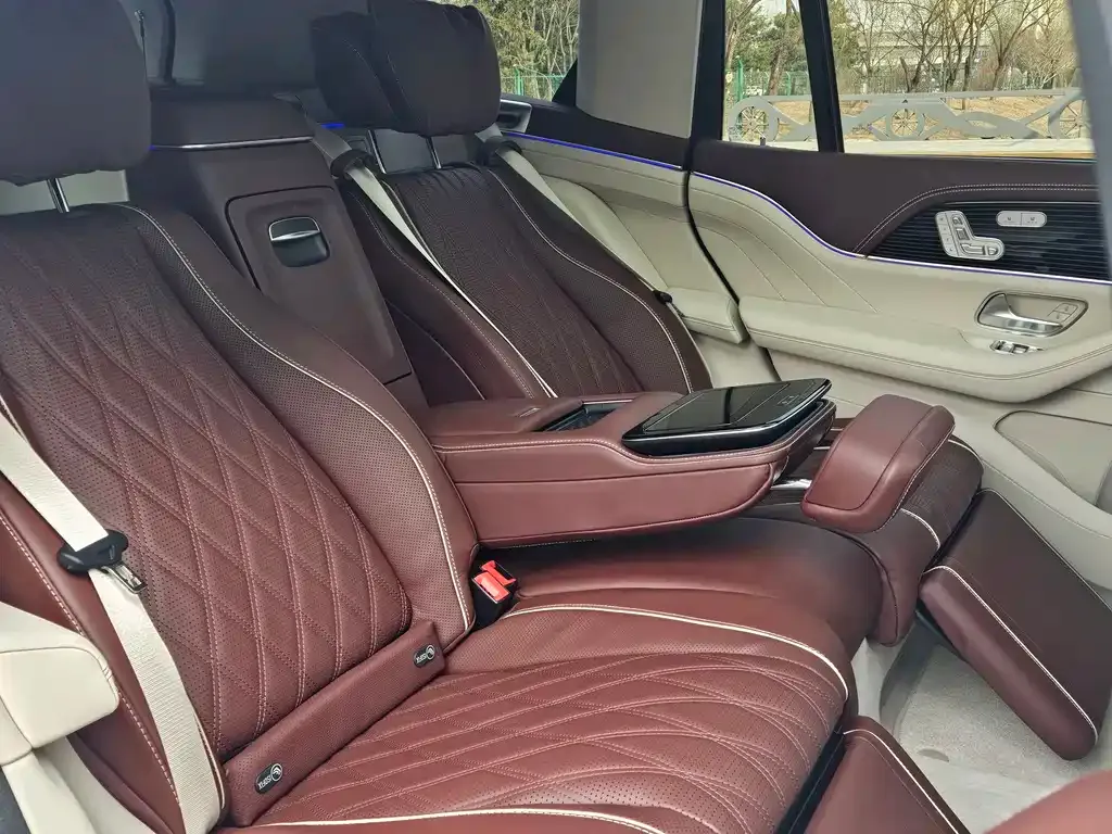 Mercedes-Benz GLS 2024 из CN, фото 4