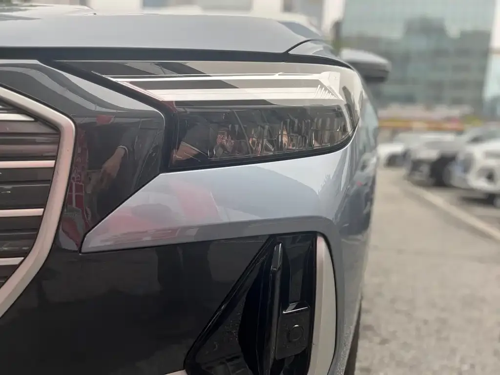 Audi Q4 e-tron 2025 из CN, фото 5