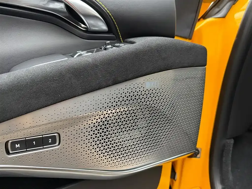 Lotus Emira 2023 из CN, фото 5