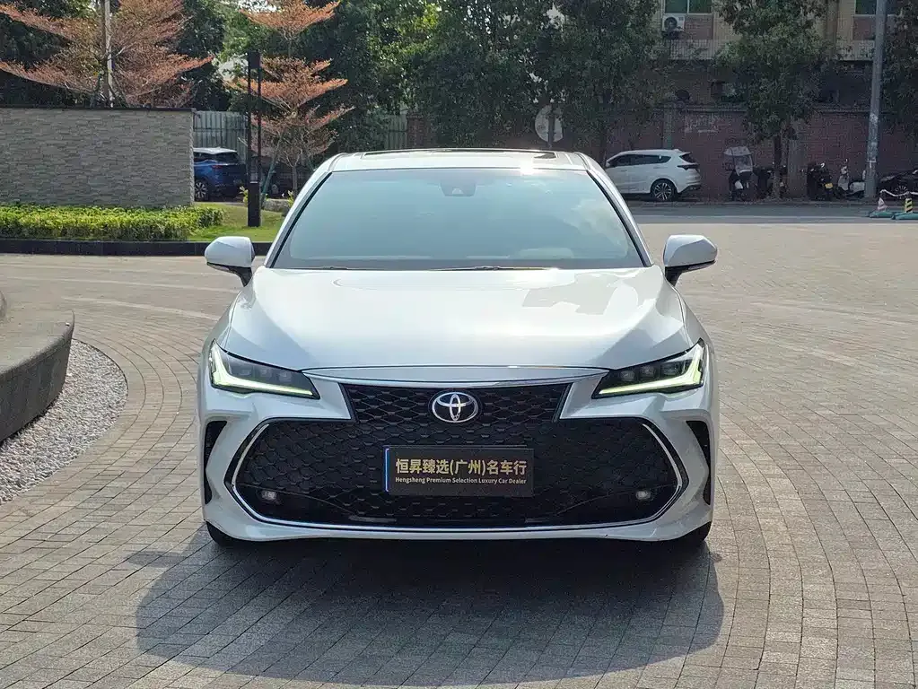 Toyota Avalon 2022 из CN, фото 5