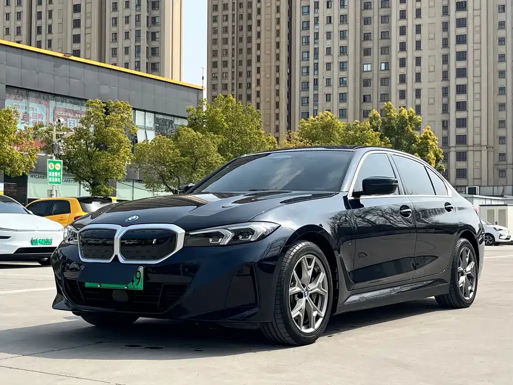 BMW i3 2023 из CN, фото 1
