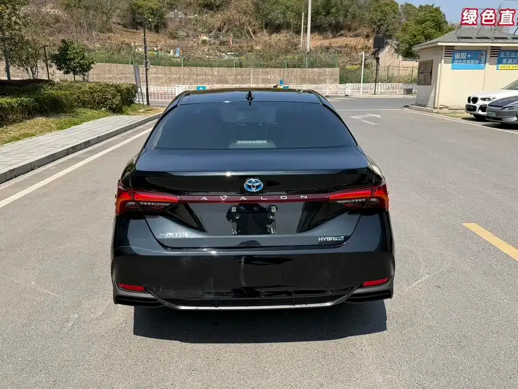 Toyota Avalon 2023 из CN, фото 6