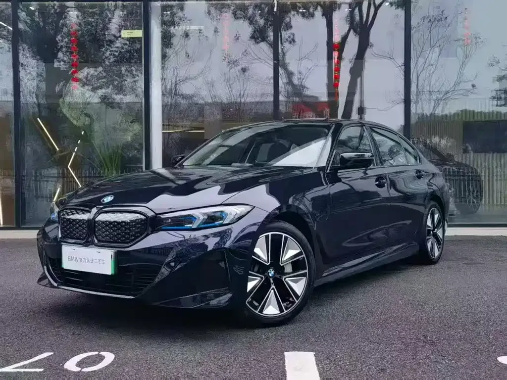 BMW i3 — фото 1