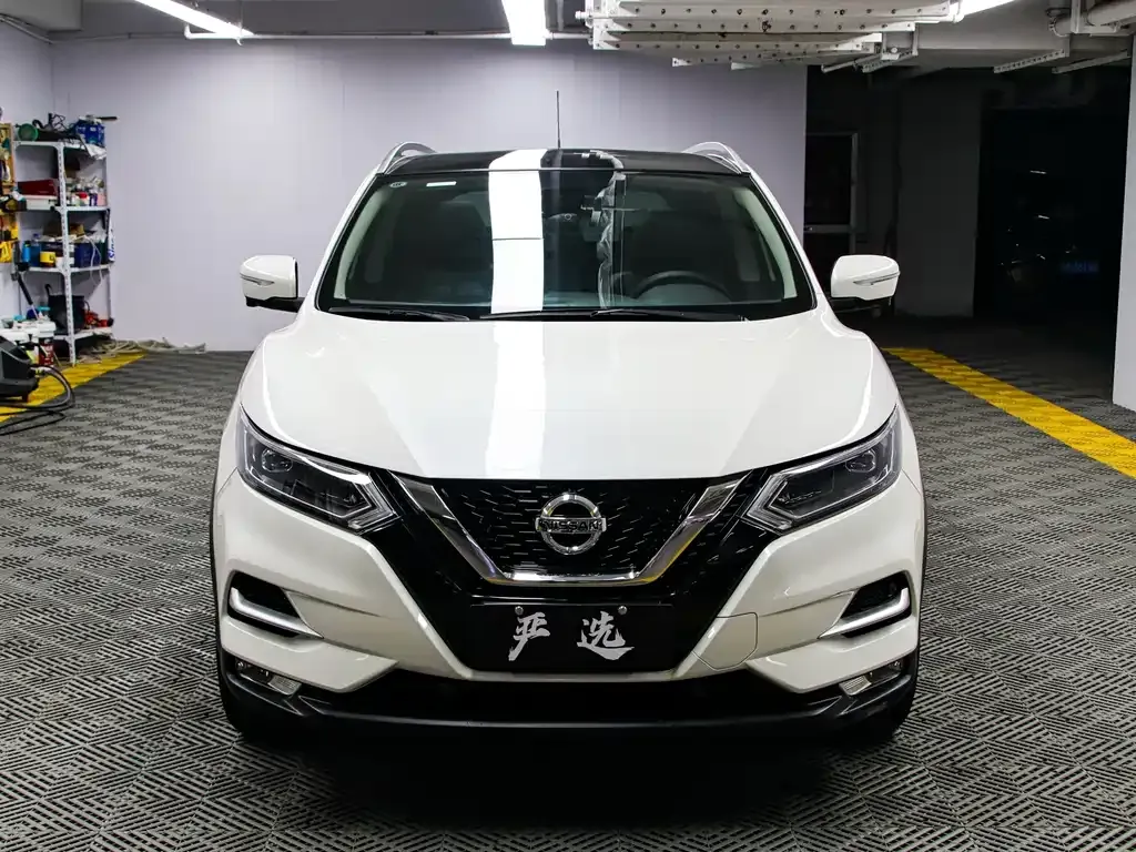 Nissan Qashqai — фото 10