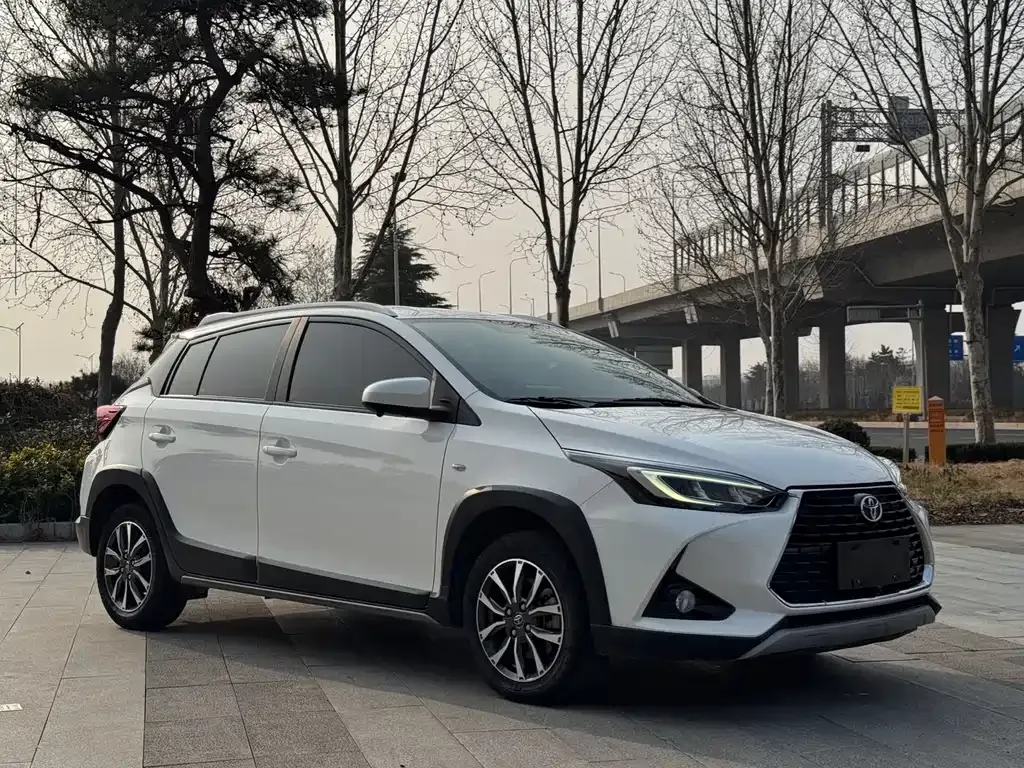 Toyota Yaris L 2023 из CN, фото 9