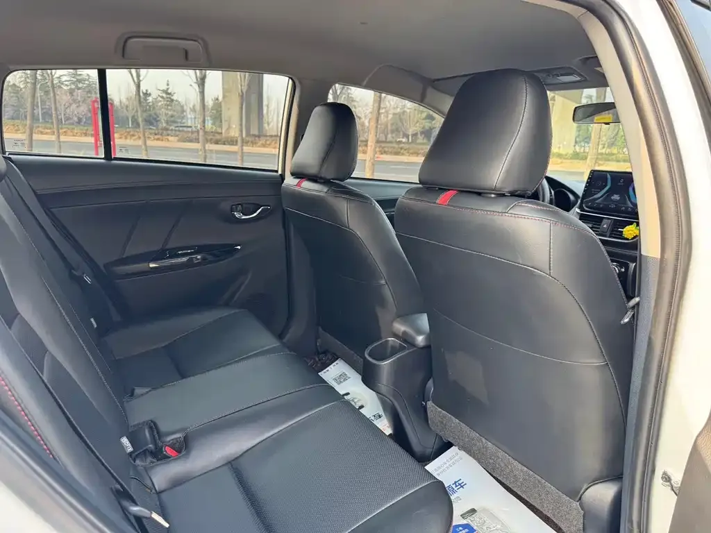 Toyota Yaris L 2023 из CN, фото 4