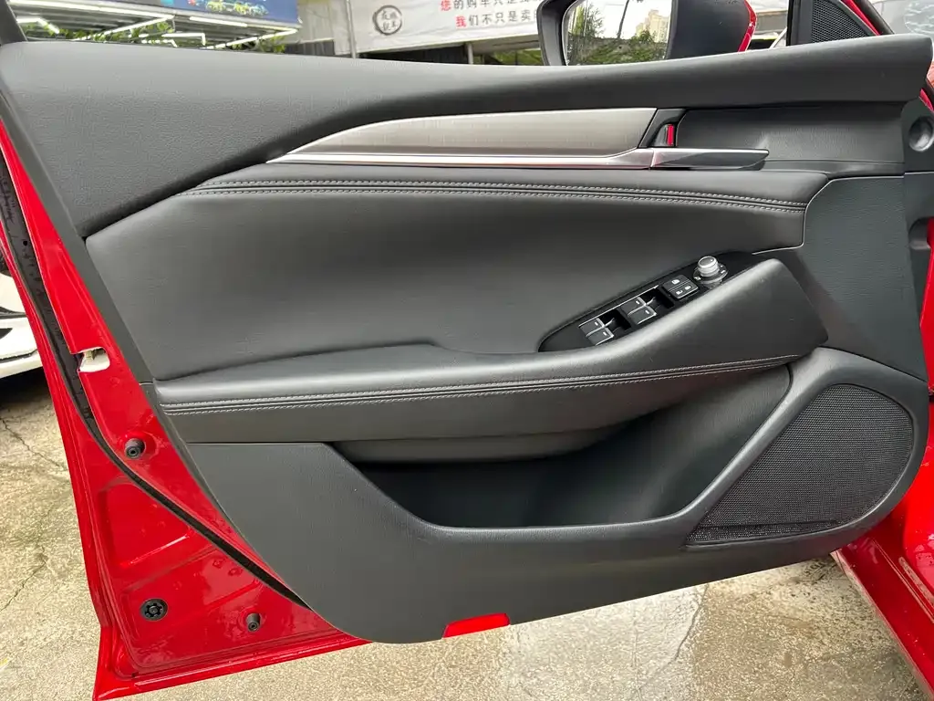 Mazda Atenza 2021 из CN, фото 7