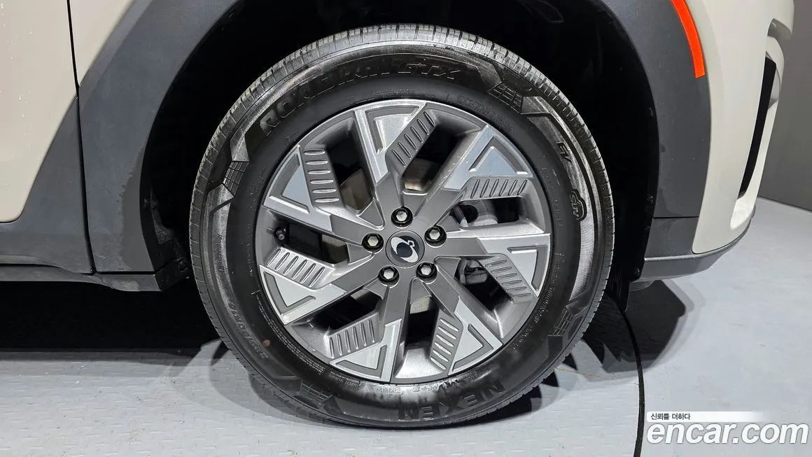 KG Mobility (Ssangyong) Torres 2024 из KR, фото 6