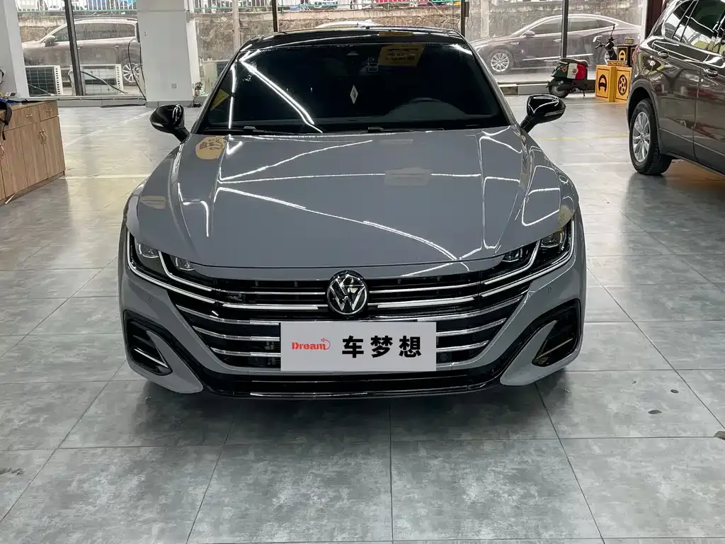 Volkswagen CC 2024 из CN, фото 6